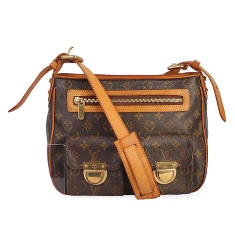 Louis Vuitton Monogram Hudson GM 